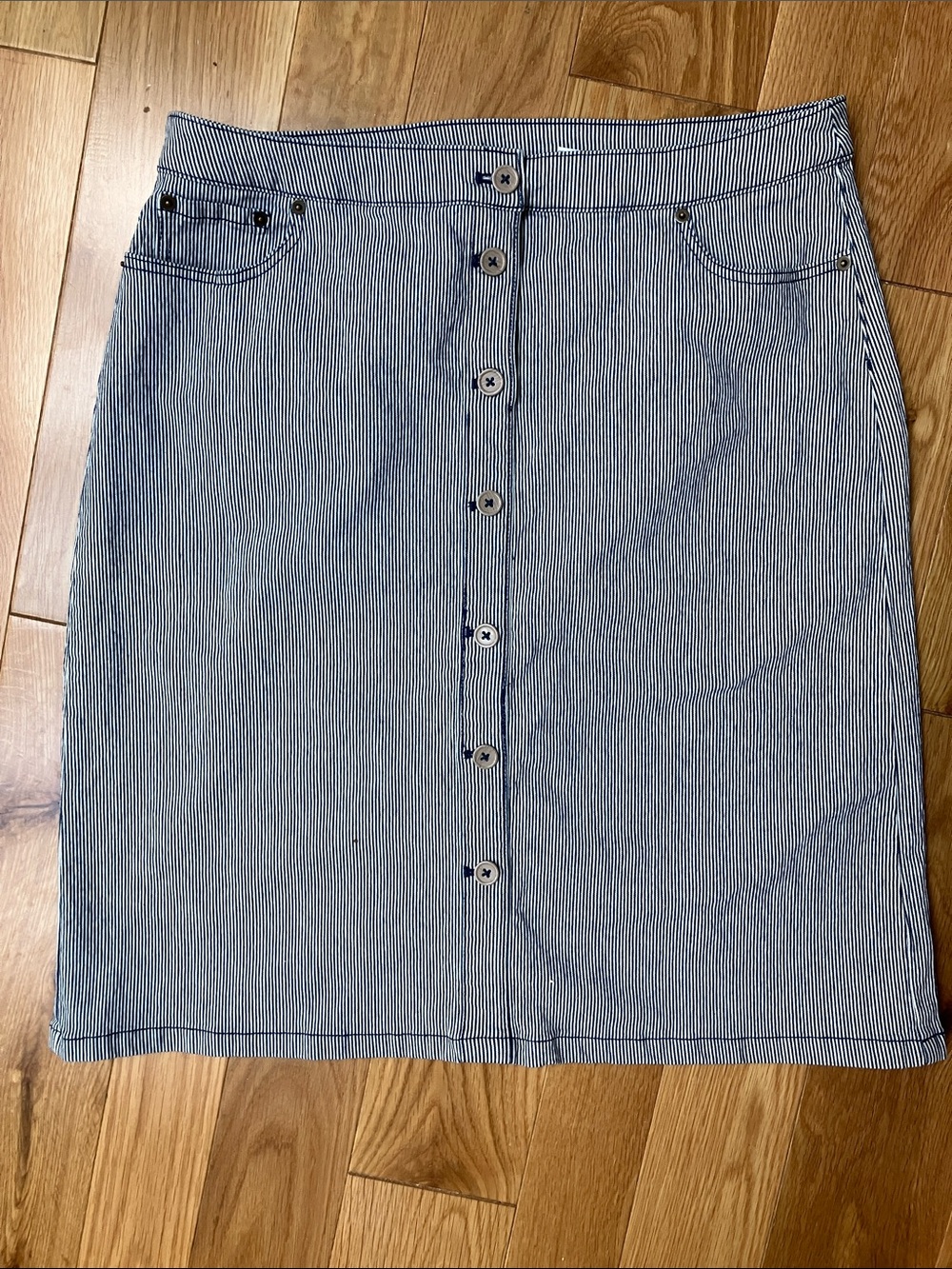 D&co Striped Button-Front Pencil Skirt in Blue